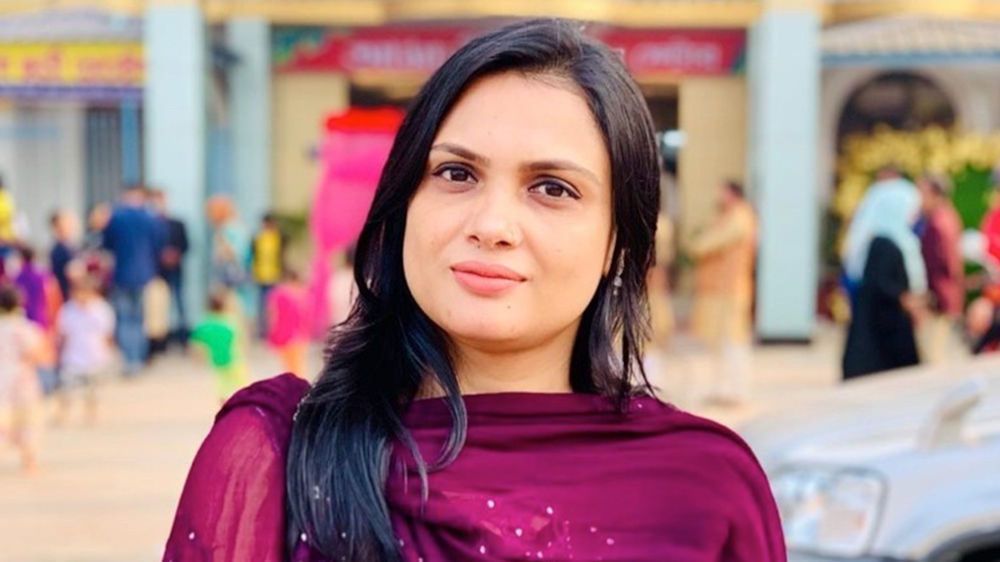 Farhana Naz Tinni, Junior Teacher